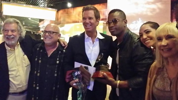 L-R: Oscar Gomez, Steve Roitstein, Willy Chirino, Philbert Armenteros, Leslie Cartaya, Lisette, at Latin Grammys